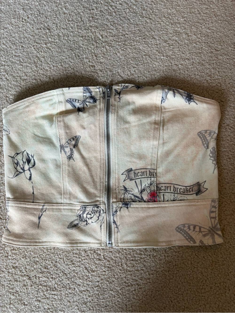Cream Floral & Butterfly Zip-Front Women’s tops
